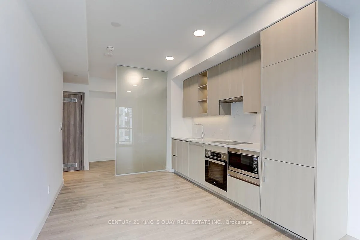 Photo 17 of Unit 601, 25 Mcmahon Drive, North York, Bayview Village — HOMEH