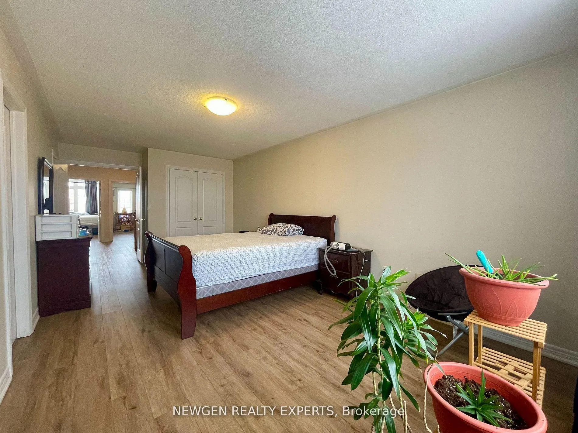 Photo 21 of Unit #Upper, 42 Crystalview Crescent, Brampton, Bram East — HOMEH