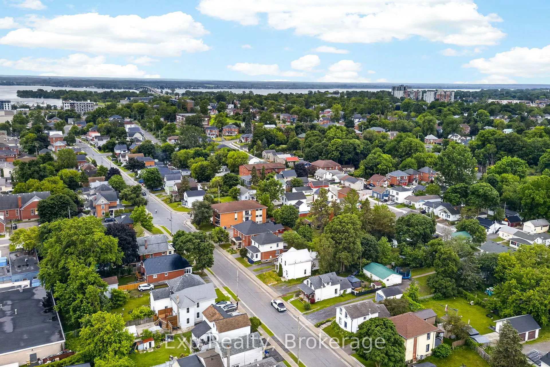 Photo 34 of 98 Cedar Street, Belleville, Belleville Ward — HOMEH