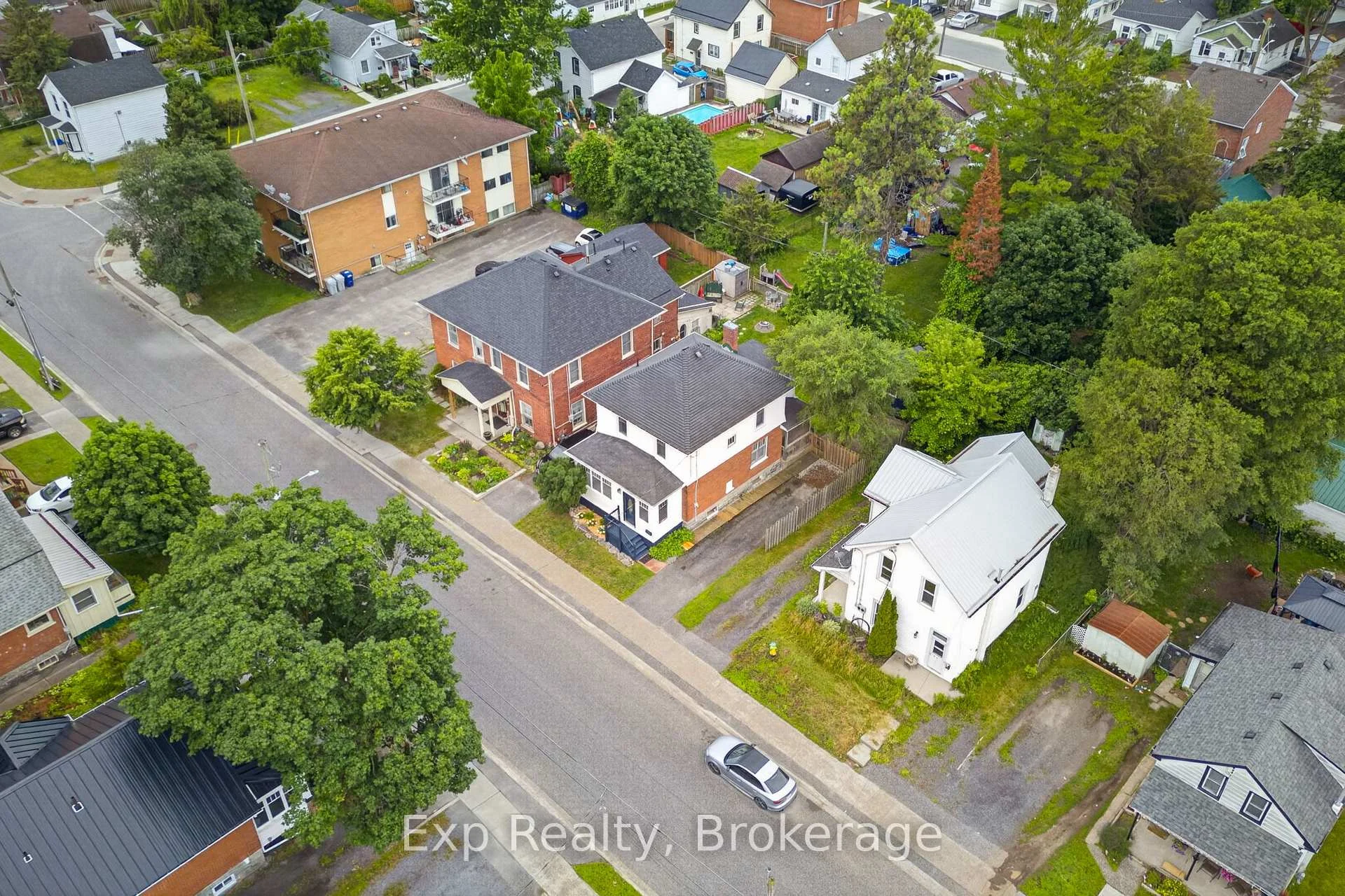 Photo 37 of 98 Cedar Street, Belleville, Belleville Ward — HOMEH