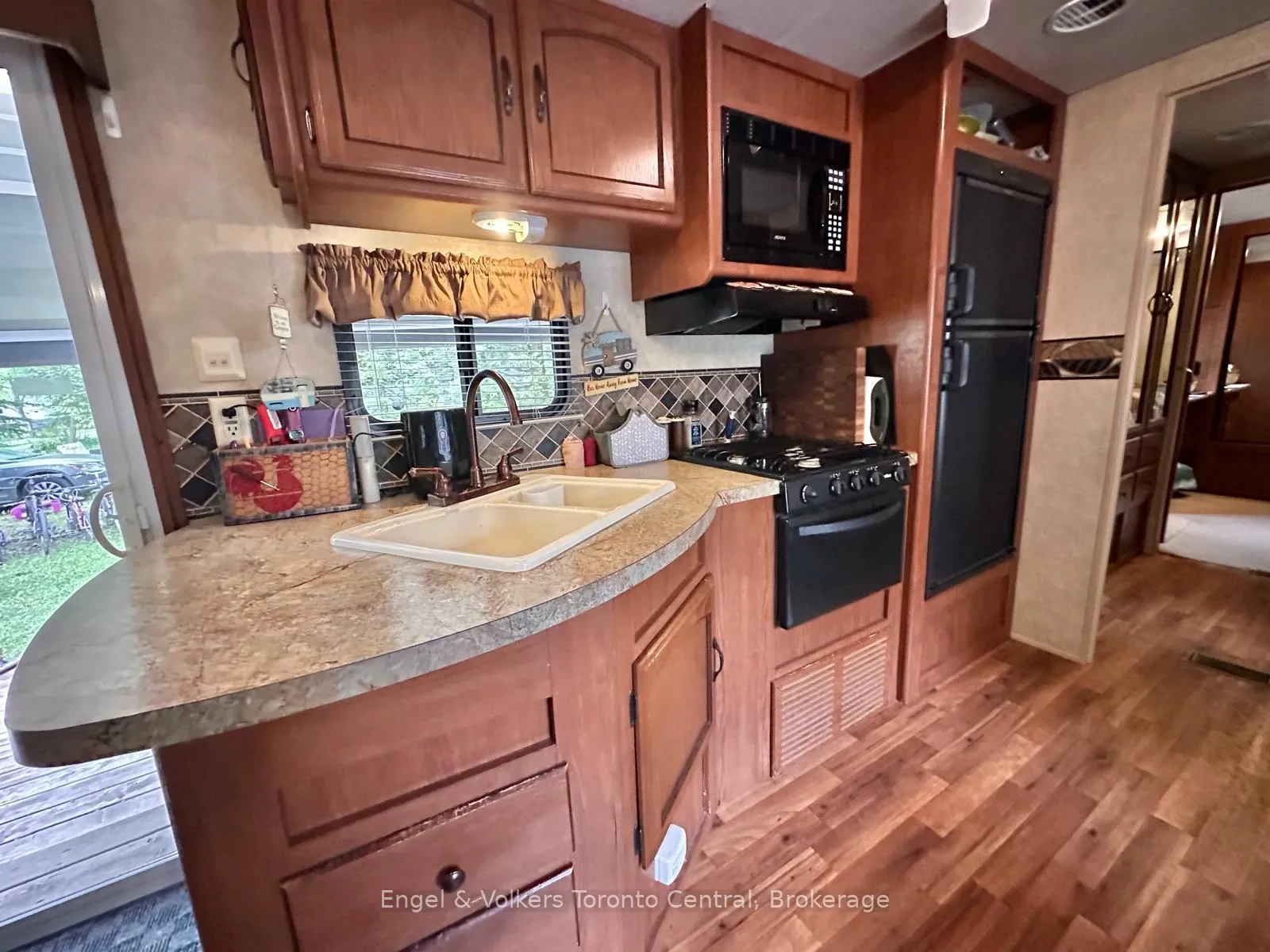 Photo 5 of Unit W 22, 7489 Sideroad 5 E, Wellington North, Rural Wellington North — HOMEH