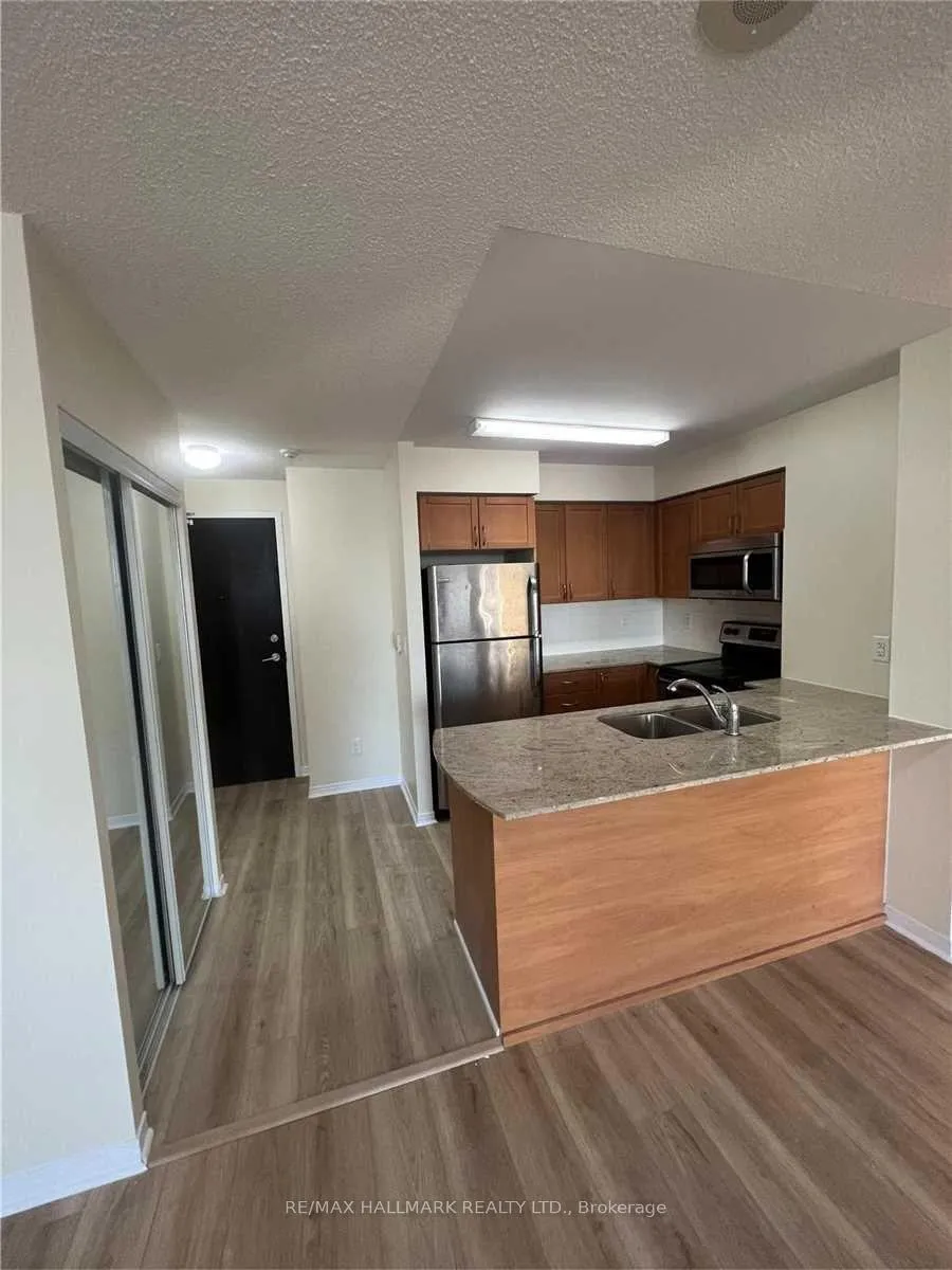 Photo 2 of Unit 1007, 75 King William Crescent, Richmond Hill, Langstaff — HOMEH