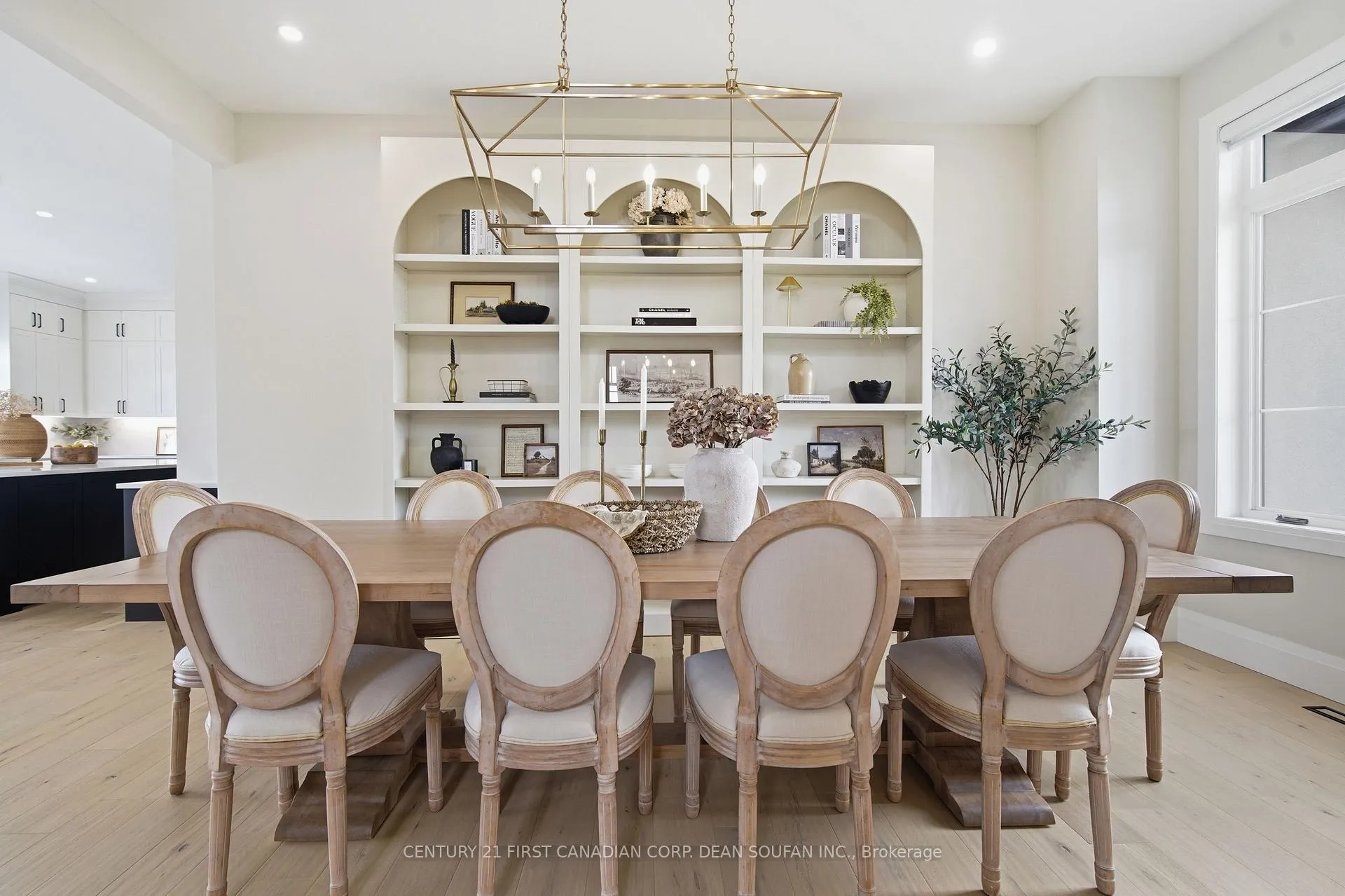 Photo 6 of 7525 Silver Creek Crescent, London, South V — HOMEH