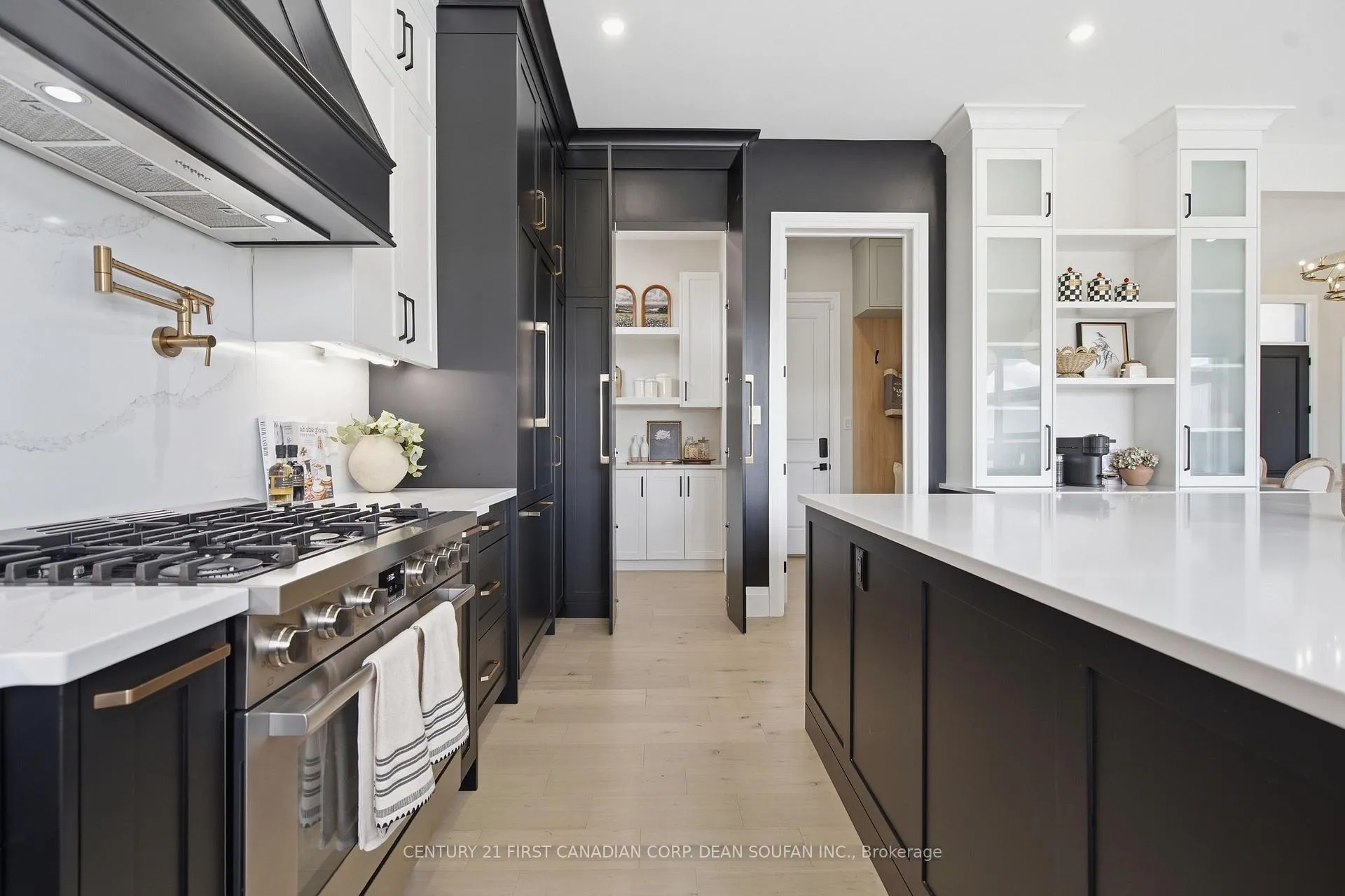 Photo 16 of 7525 Silver Creek Crescent, London, South V — HOMEH