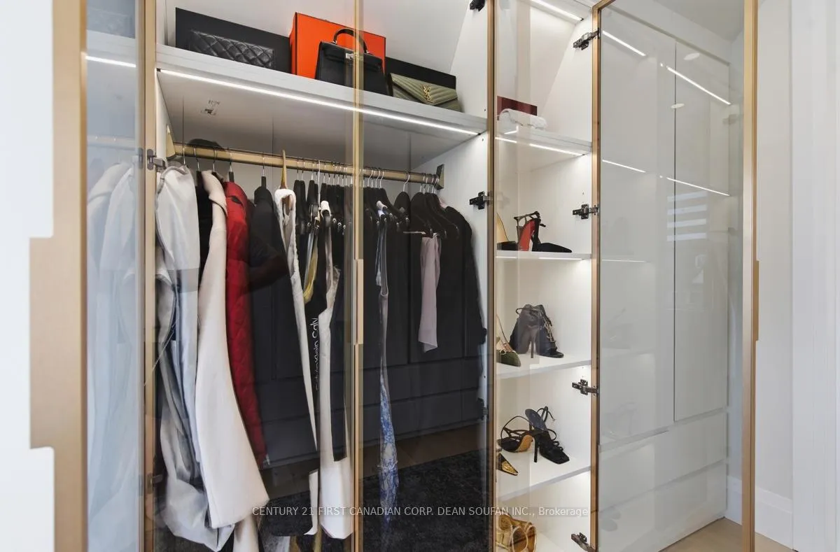 Photo 25 of 7525 Silver Creek Crescent, London, South V — HOMEH