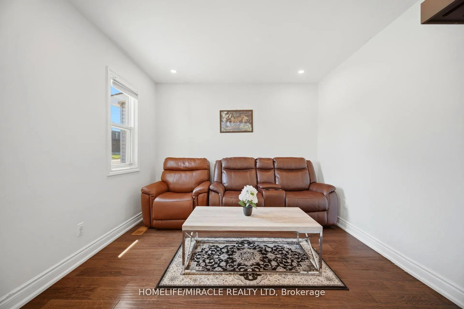 Photo 8 of 71 Beland Avenue N, Hamilton, McQuesten — HOMEH