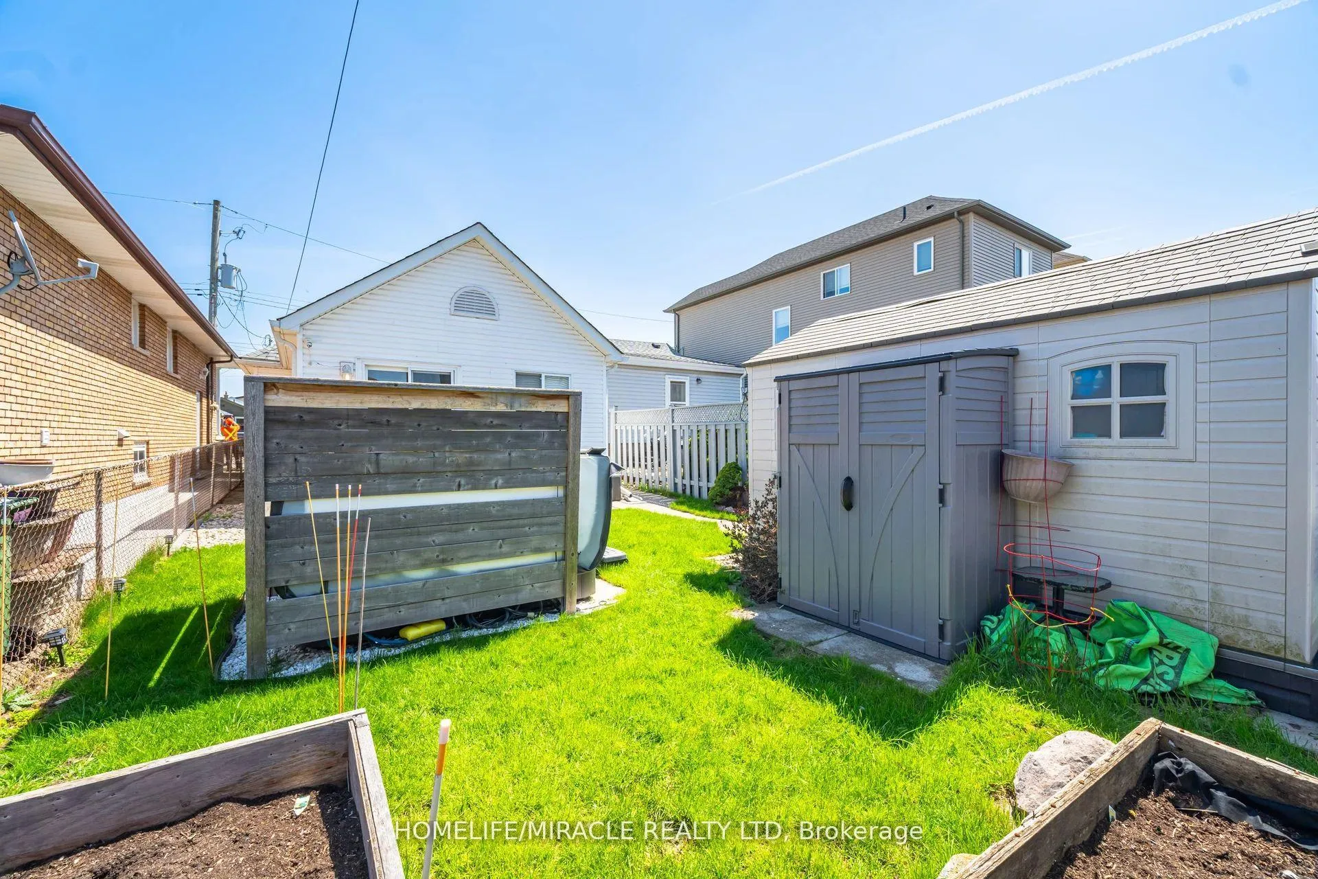 Photo 34 of 71 Beland Avenue N, Hamilton, McQuesten — HOMEH