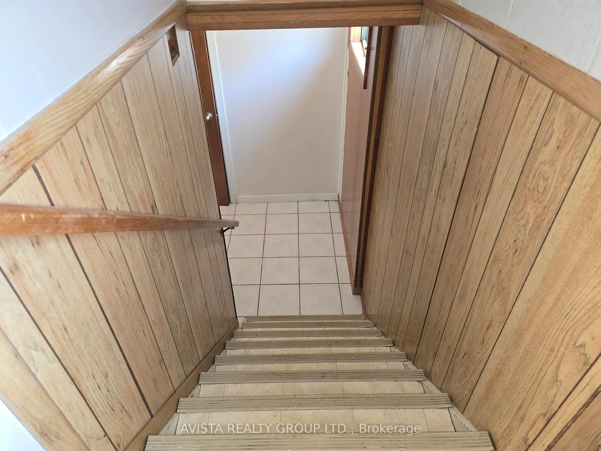 Photo 17 of 205 Edward St North, Thunder Bay, Edgewater Park — HOMEH