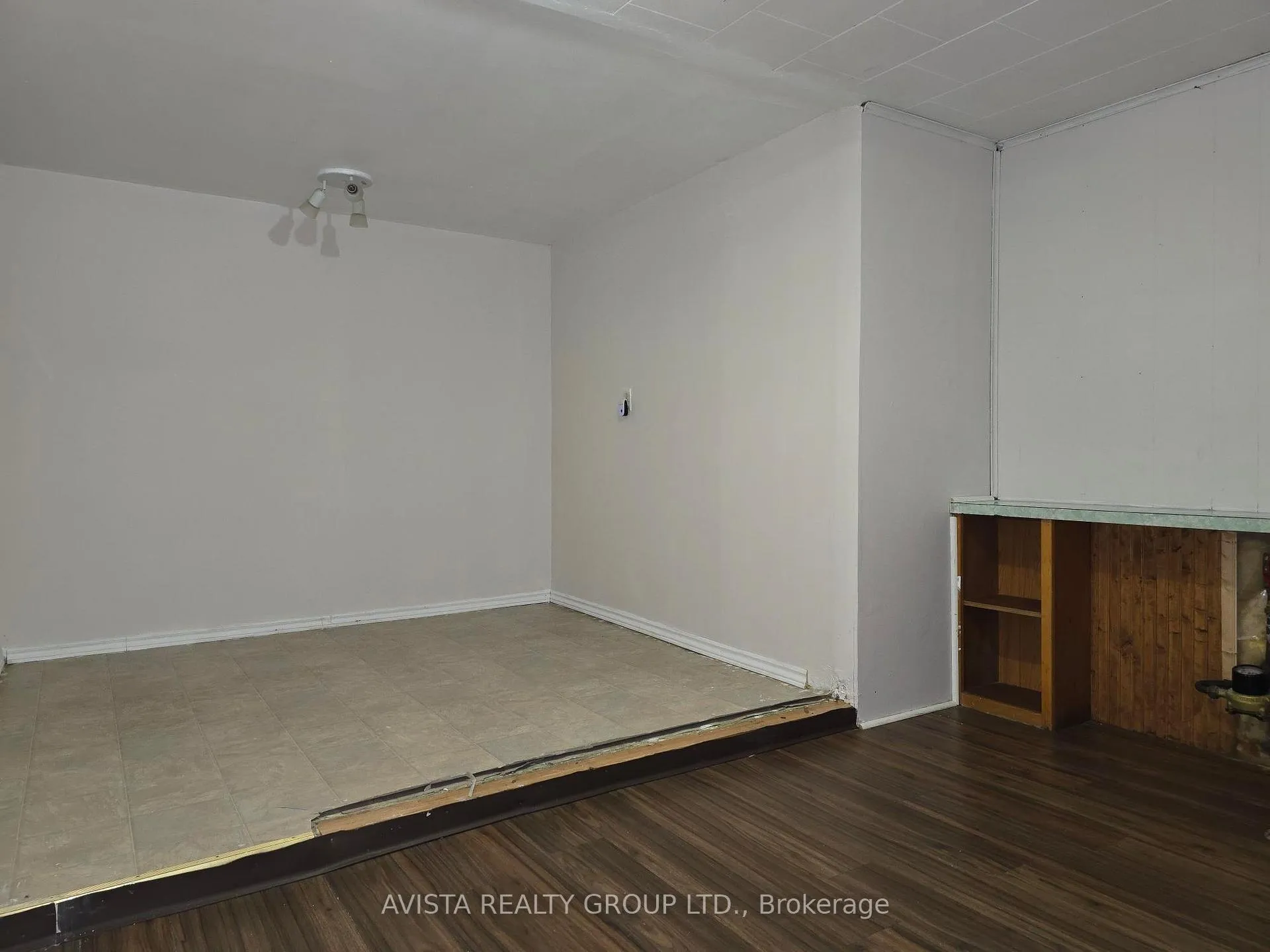 Photo 21 of 205 Edward St North, Thunder Bay, Edgewater Park — HOMEH