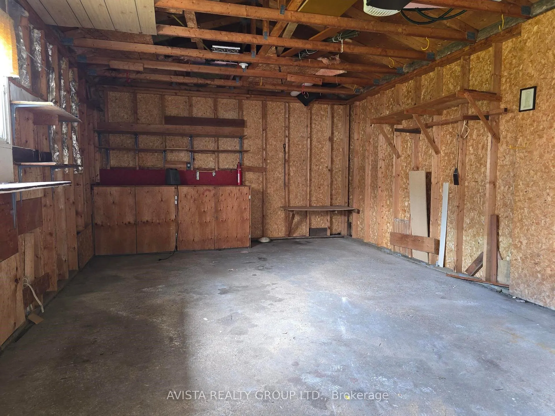 Photo 37 of 205 Edward St North, Thunder Bay, Edgewater Park — HOMEH