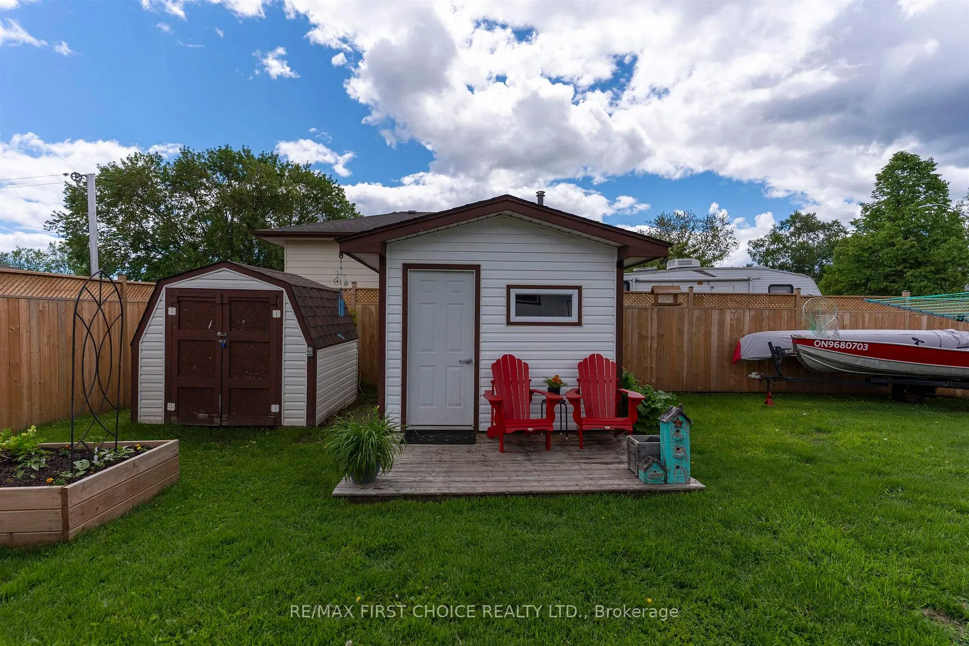 Photo 44 of 103 Welland Street, Thunder Bay, County Park — HOMEH