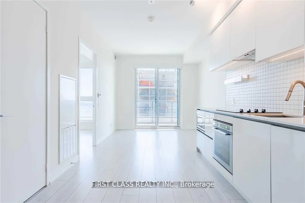 Photo 7 of Unit 5103, 950 Portage Parkway, Vaughan, Concord — HOMEH