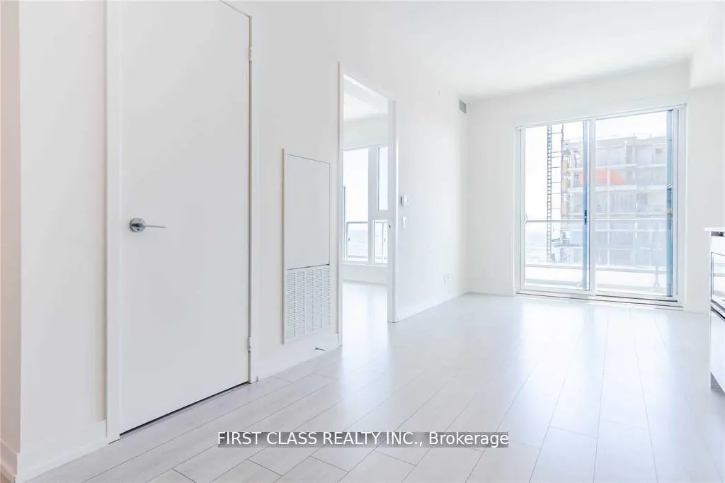 Photo 8 of Unit 5103, 950 Portage Parkway, Vaughan, Concord — HOMEH