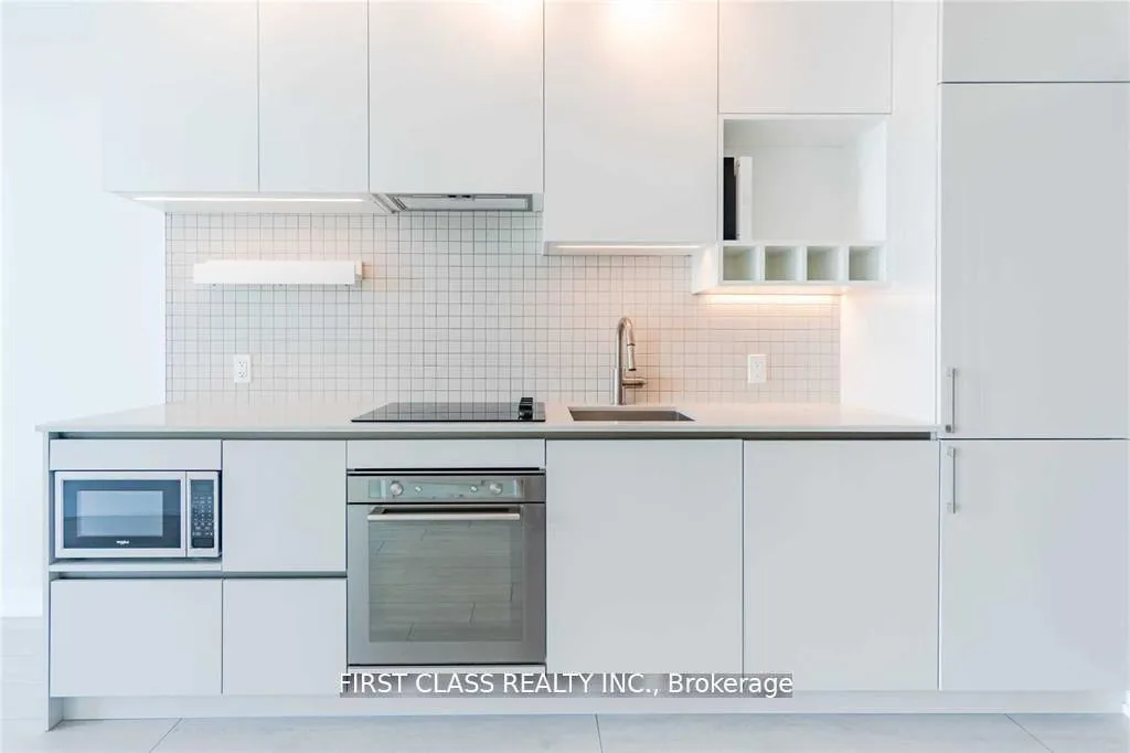 Photo 10 of Unit 5103, 950 Portage Parkway, Vaughan, Concord — HOMEH