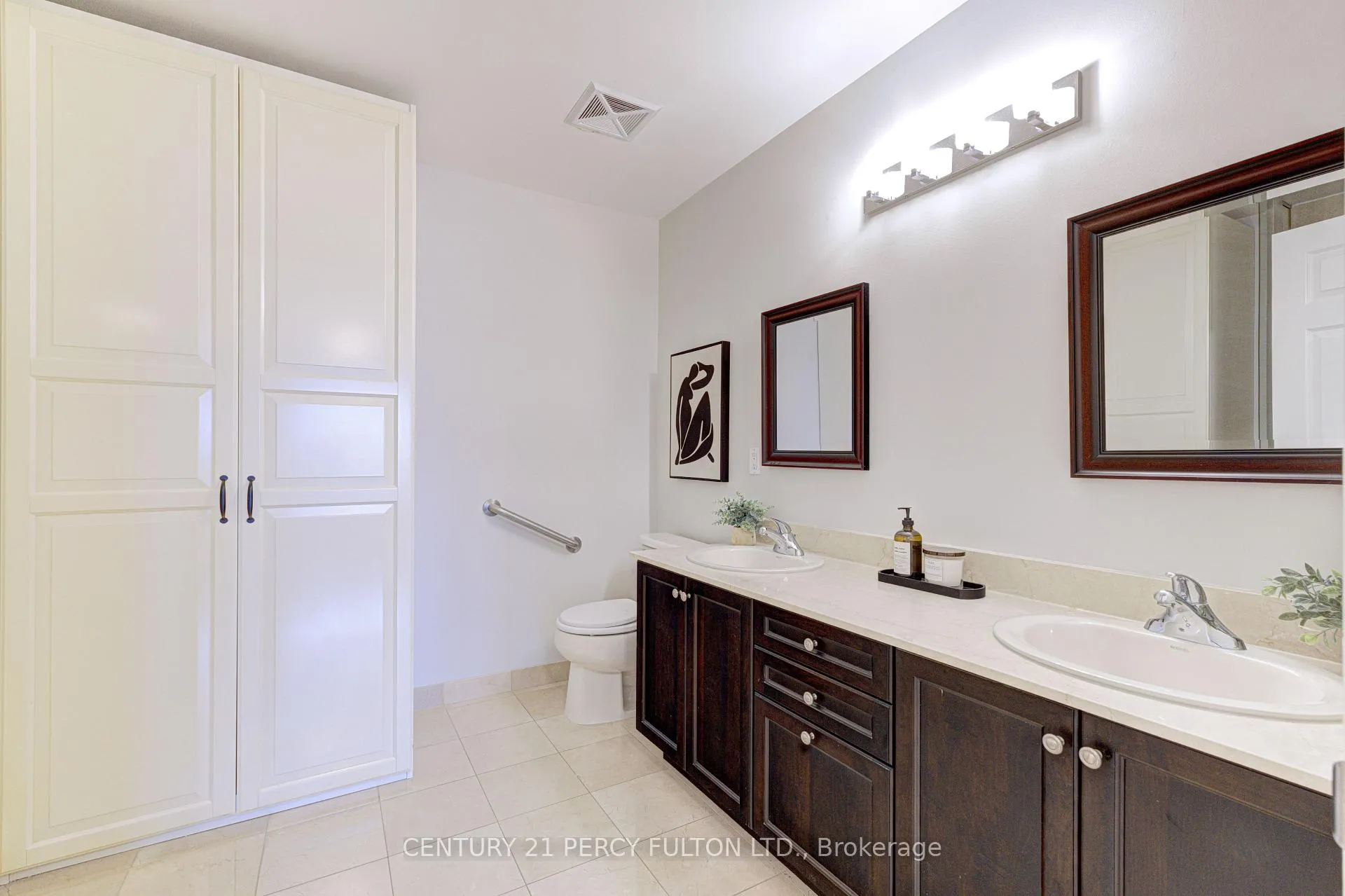 Photo 14 of Unit PH 412, 4620 Highway 7, Vaughan, East Woodbridge — HOMEH