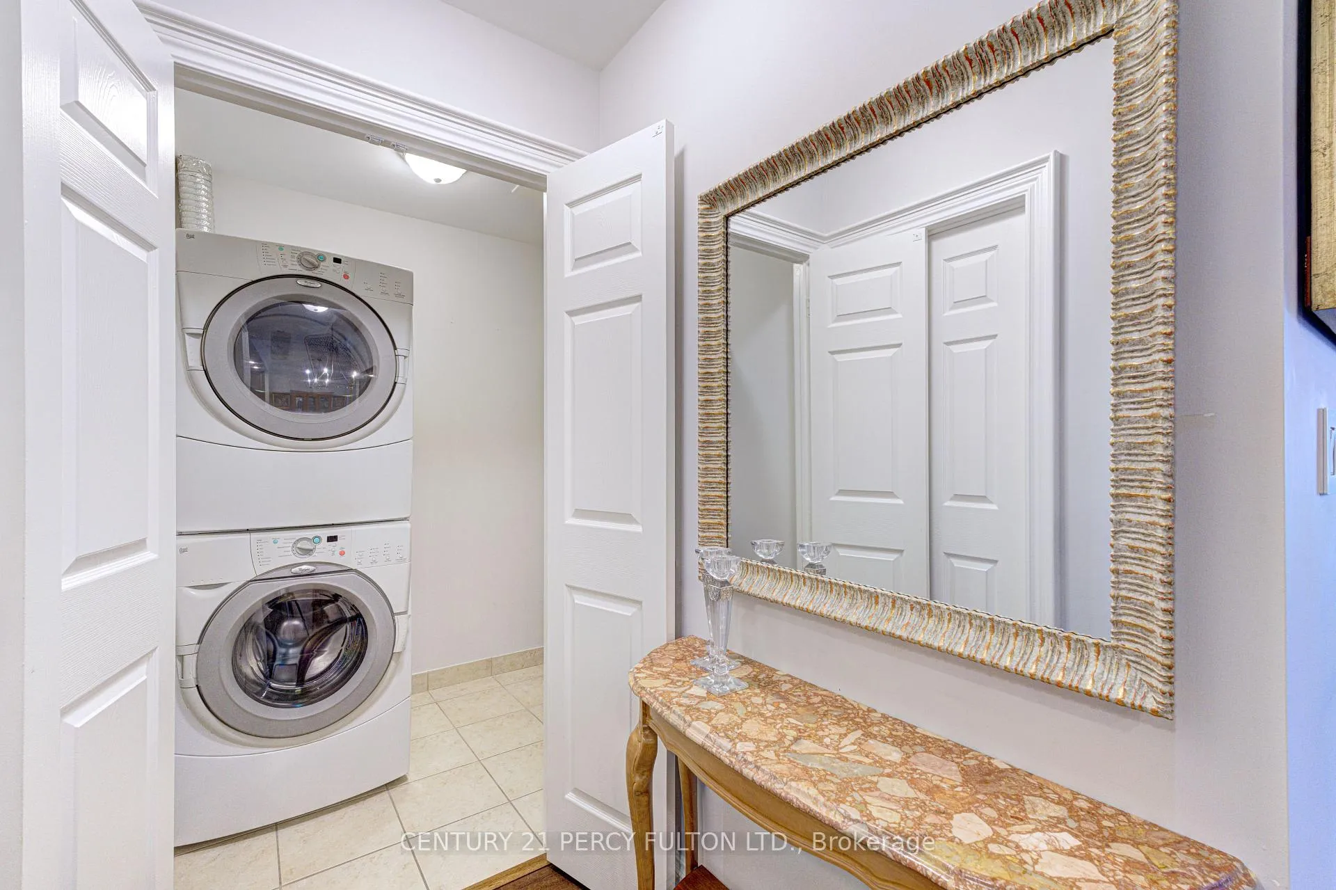 Photo 19 of Unit PH 412, 4620 Highway 7, Vaughan, East Woodbridge — HOMEH
