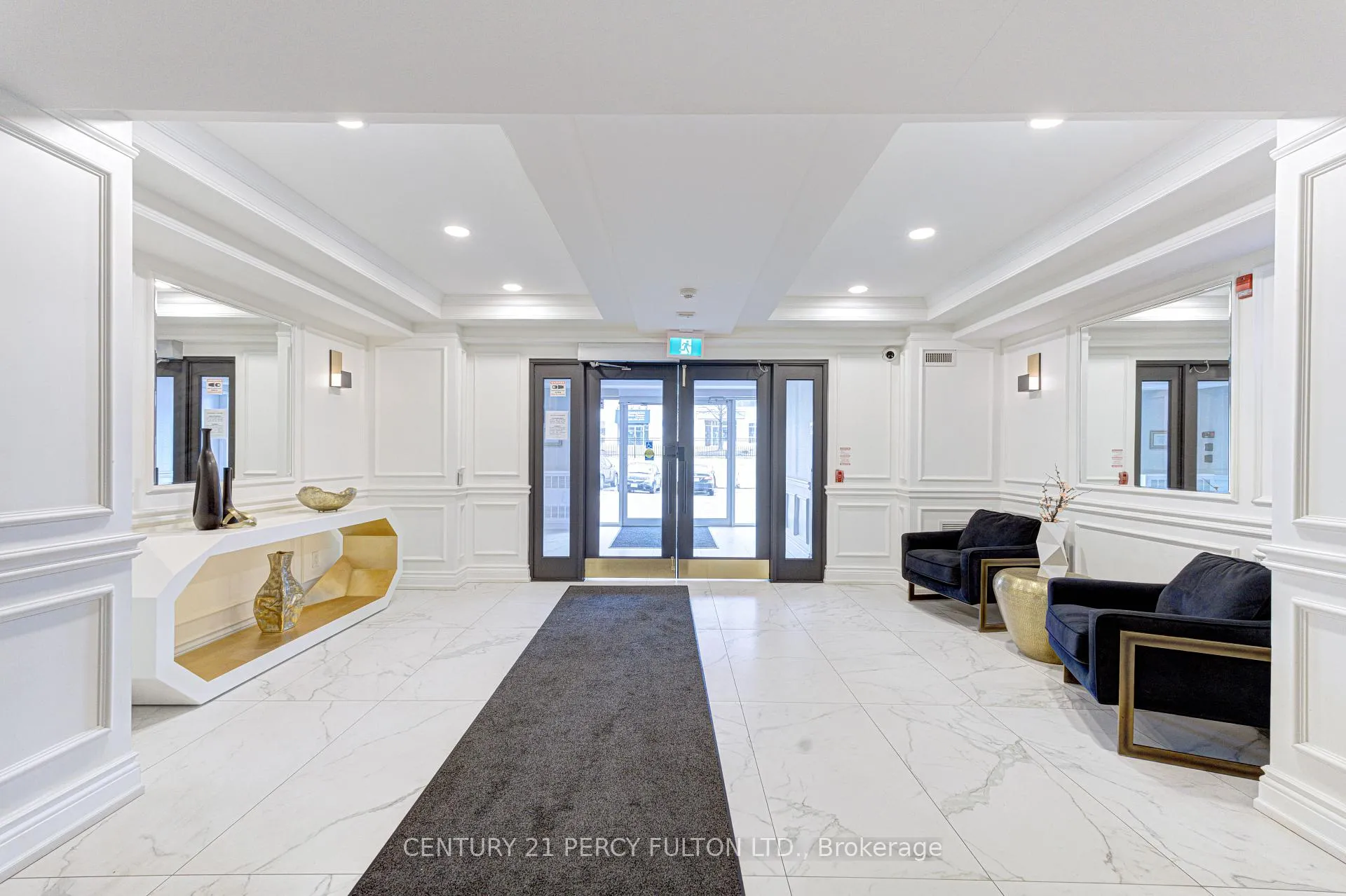 Photo 21 of Unit PH 412, 4620 Highway 7, Vaughan, East Woodbridge — HOMEH