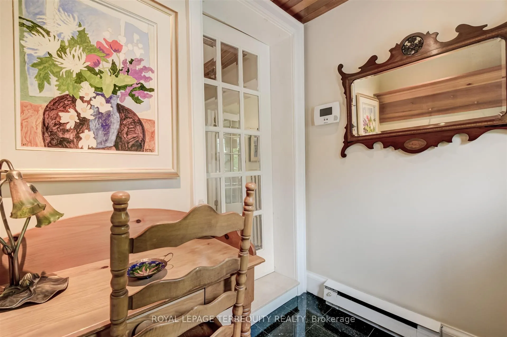 Photo 15 of 25 Poplar Plains Crescent, Toronto, Casa Loma — HOMEH