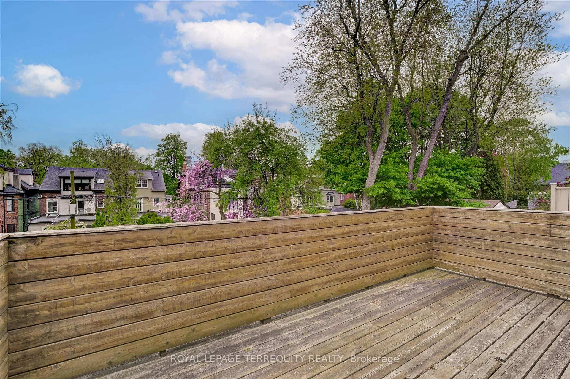 Photo 23 of 25 Poplar Plains Crescent, Toronto, Casa Loma — HOMEH