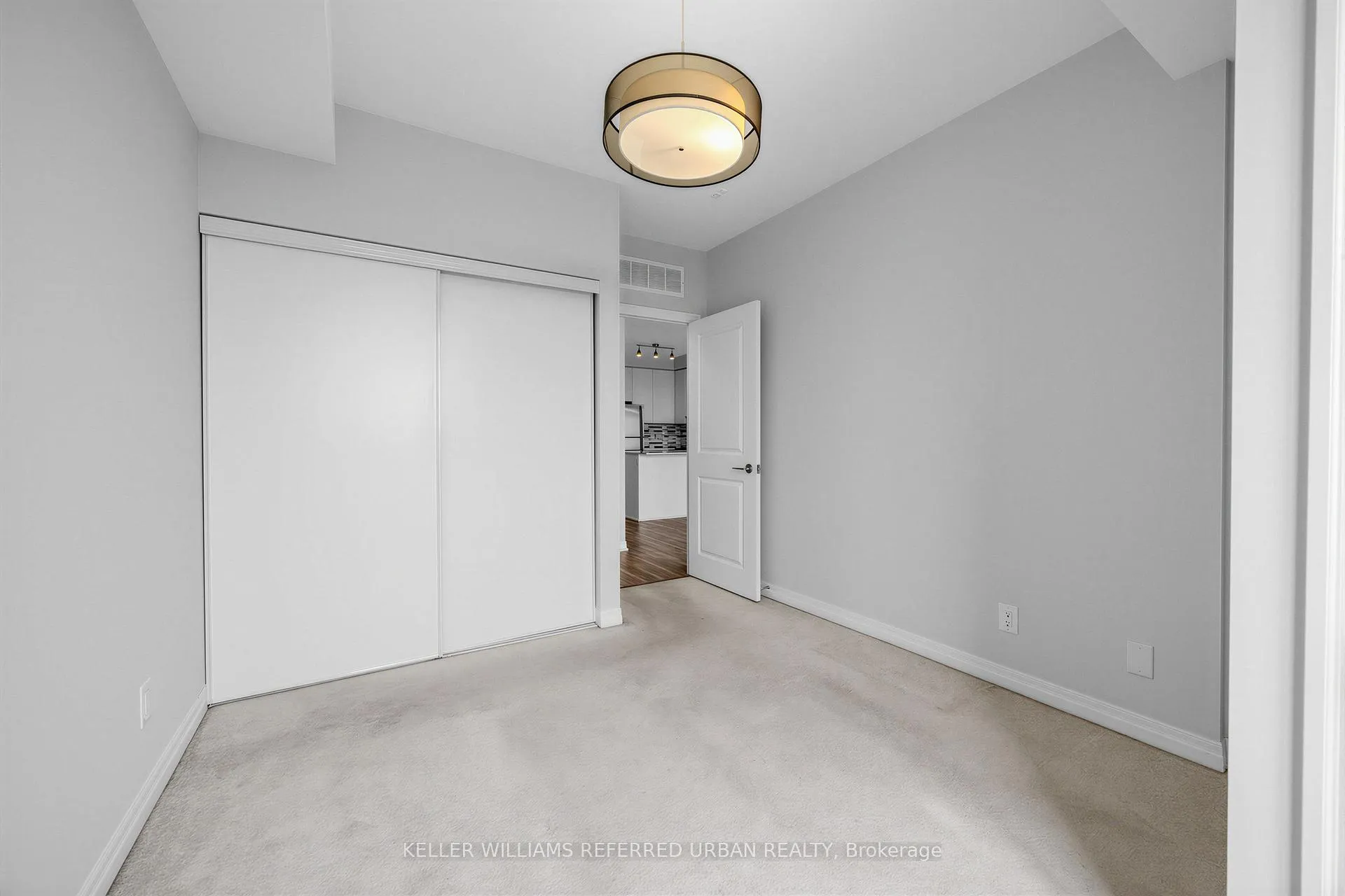 Photo 16 of Unit 708, 3563 Lake Shore Boulevard W, Etobicoke, Long Branch — HOMEH