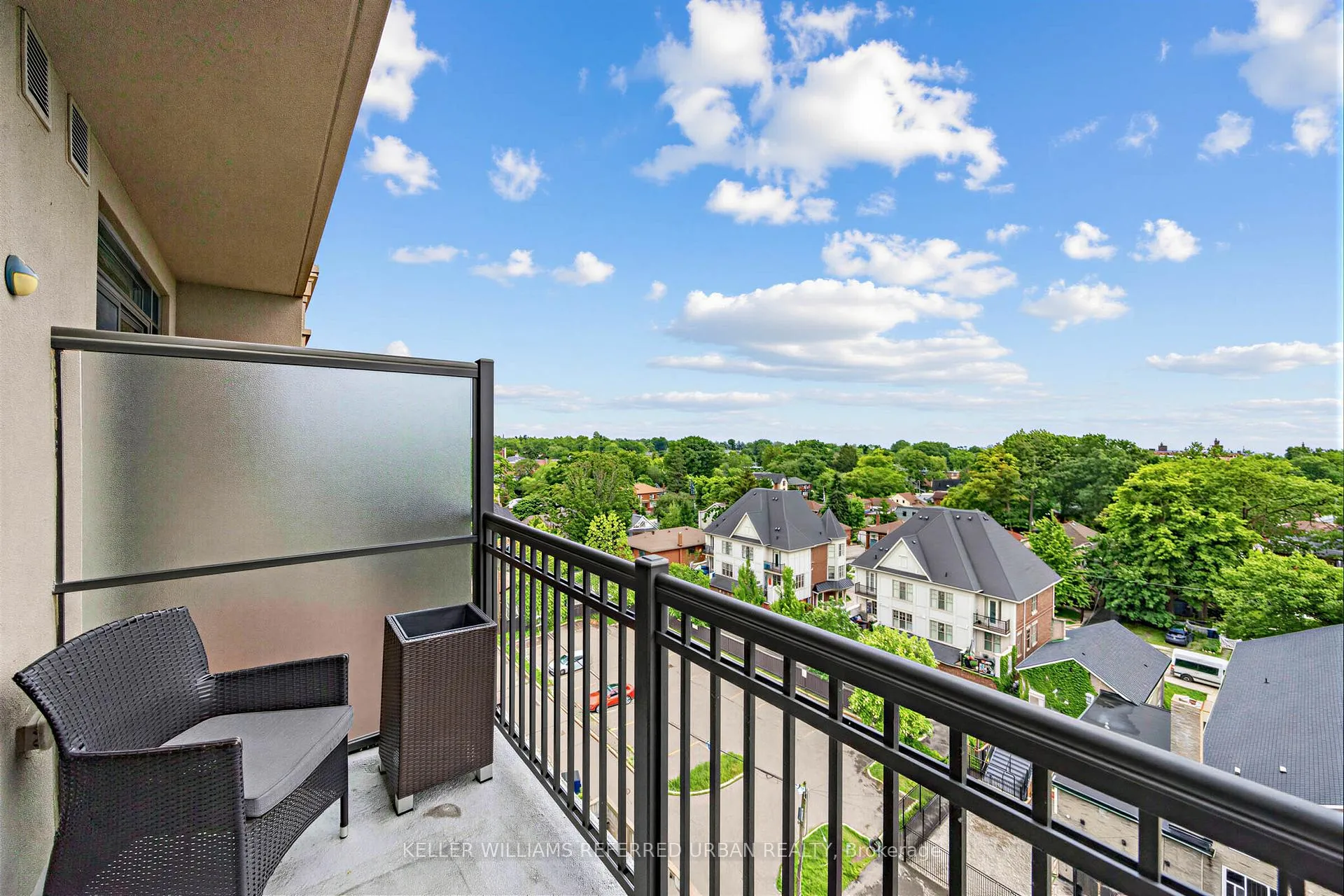 Photo 22 of Unit 708, 3563 Lake Shore Boulevard W, Etobicoke, Long Branch — HOMEH