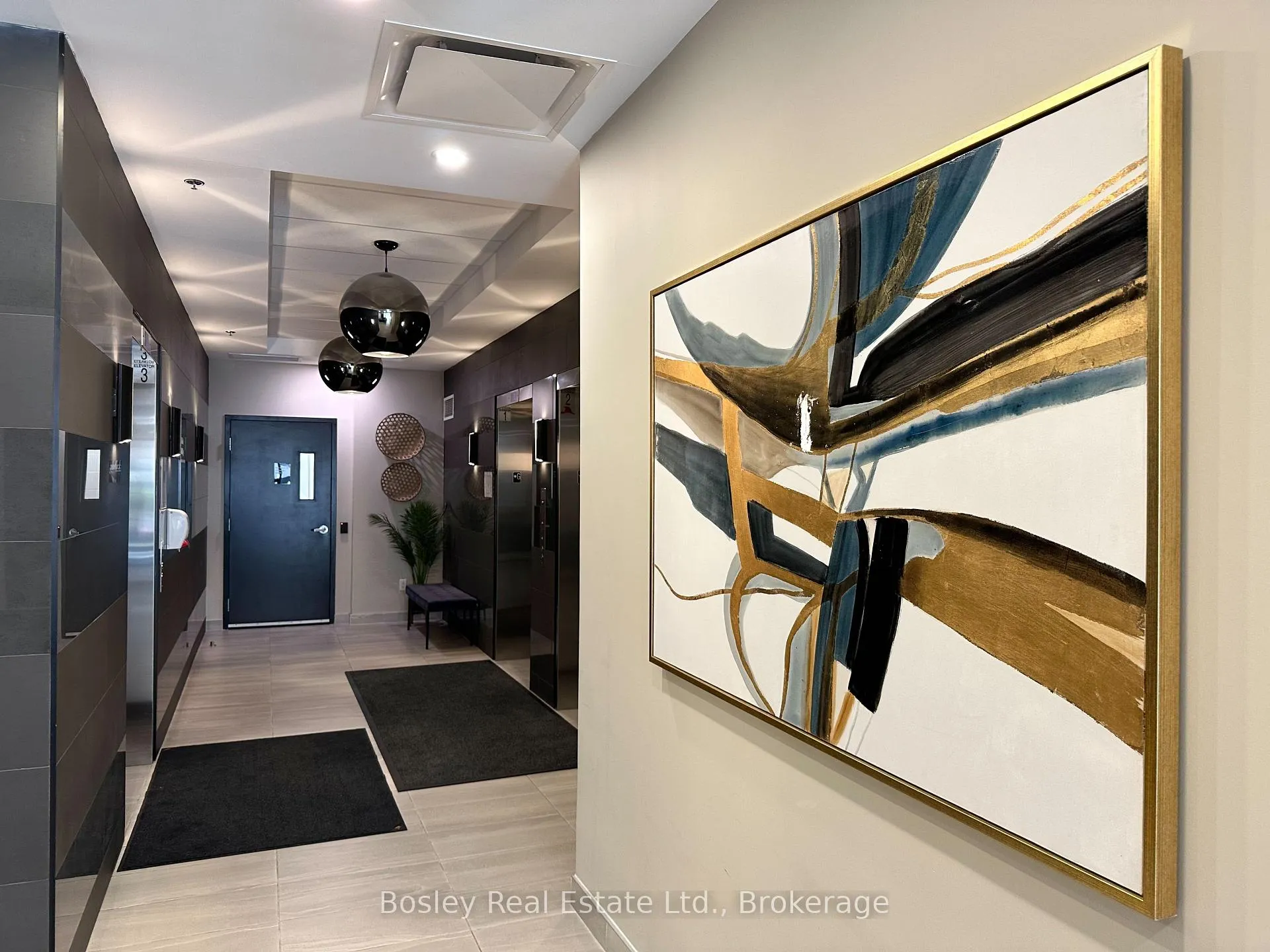 Photo 3 of Unit 1110, 60 Charles Street W, Kitchener, City Commercial Core — HOMEH