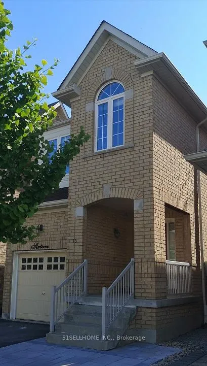 Photo 2 of 16 Lady Loretta Lane, Vaughan, Patterson — HOMEH