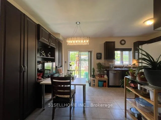 Photo 11 of 16 Lady Loretta Lane, Vaughan, Patterson — HOMEH