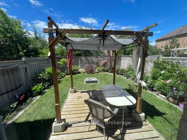 Photo 36 of 16 Lady Loretta Lane, Vaughan, Patterson — HOMEH