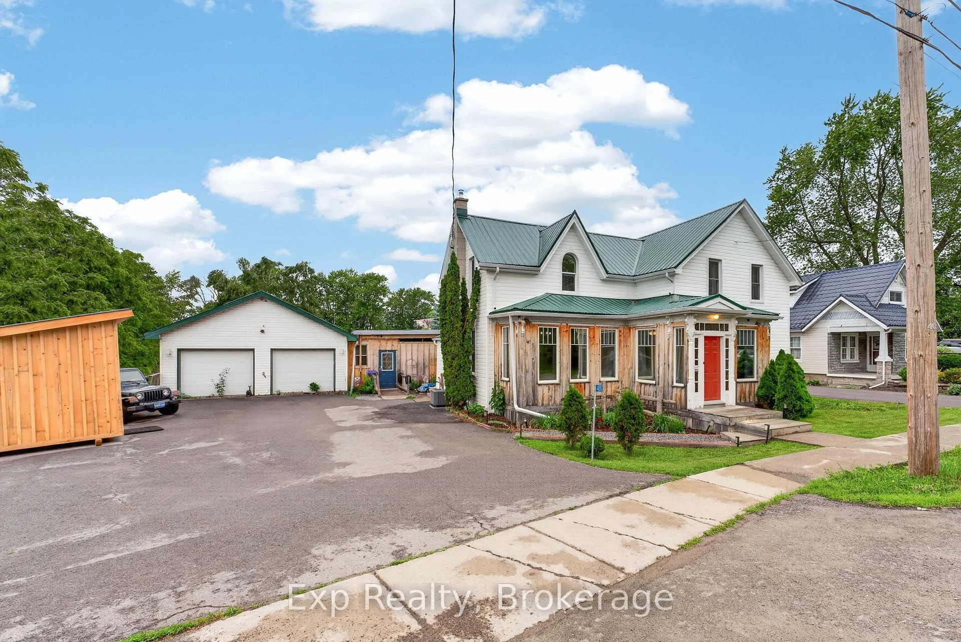 Photo 2 of 487 Cannifton Rd N, Belleville, Thurlow Ward — HOMEH