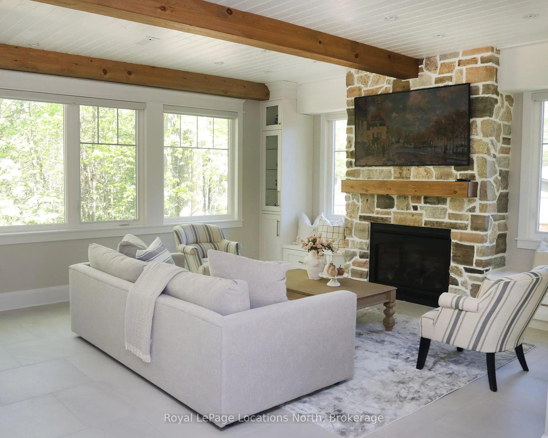 Photo 13 of 545 Oxbow Park Drive, Wasaga Beach — HOMEH