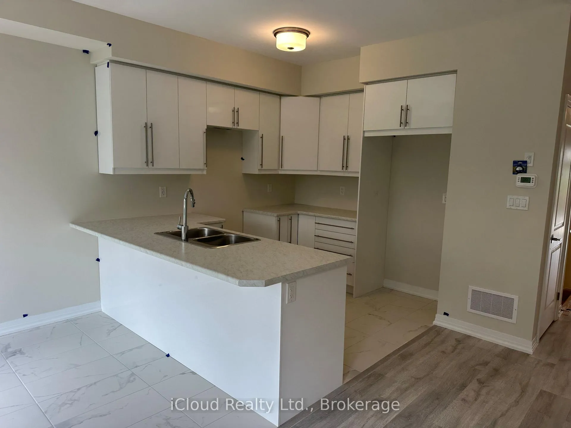 Photo 18 of Unit D, 660 Colborne Street W, Brantford, East Ward — HOMEH
