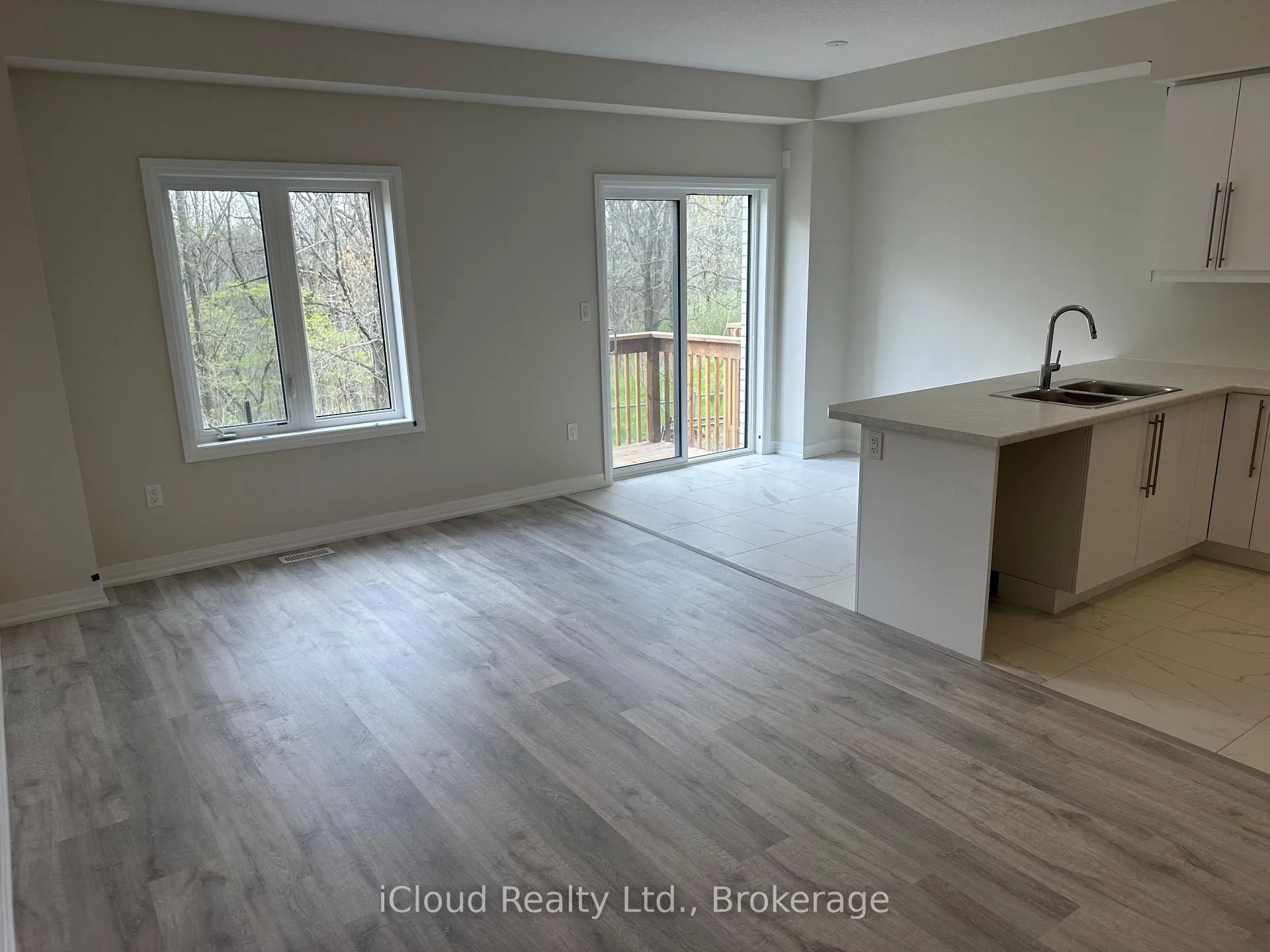 Photo 20 of Unit D, 660 Colborne Street W, Brantford, East Ward — HOMEH