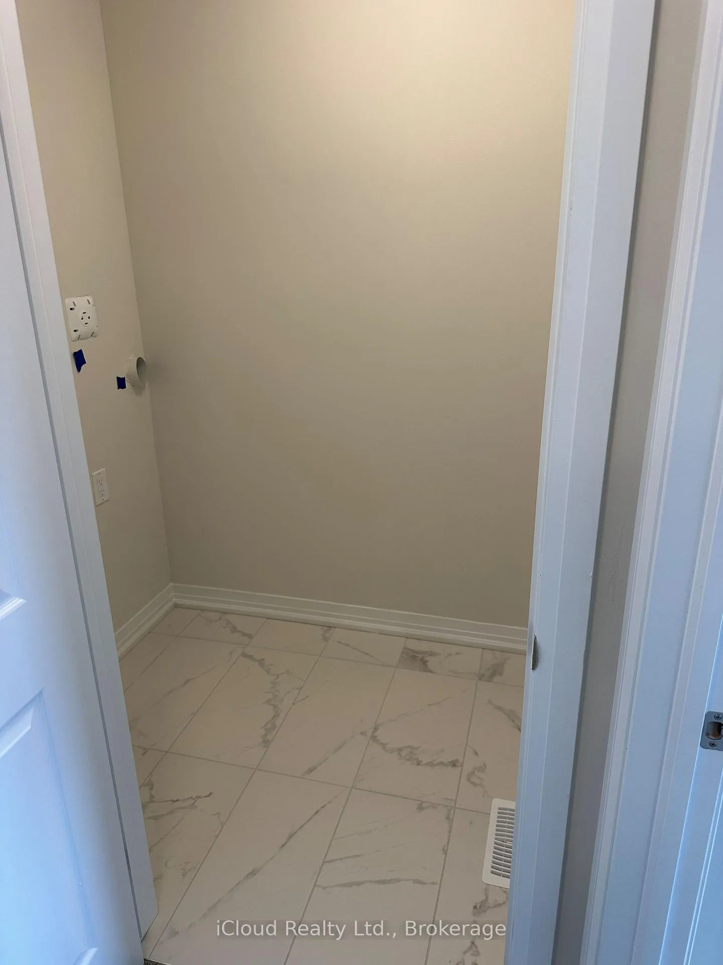 Photo 8 of Unit D, 660 Colborne Street W, Brantford, East Ward — HOMEH