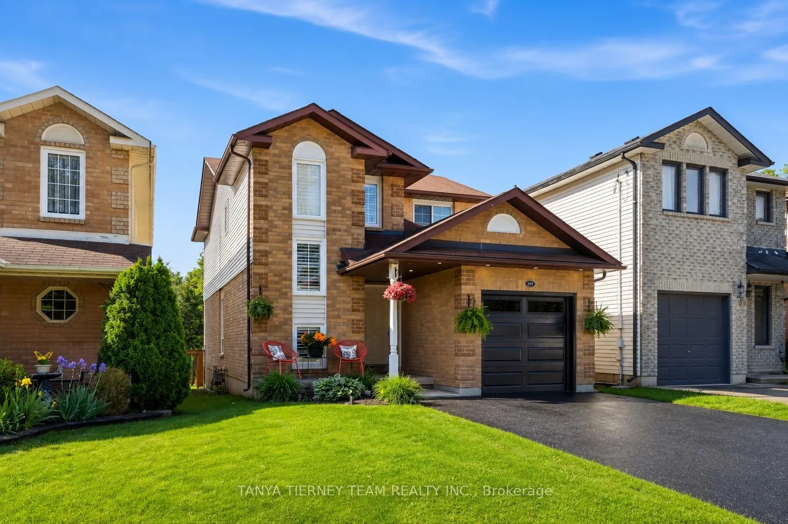 Photo 2 of 97B Concession Street E, Clarington, Bowmanville — HOMEH