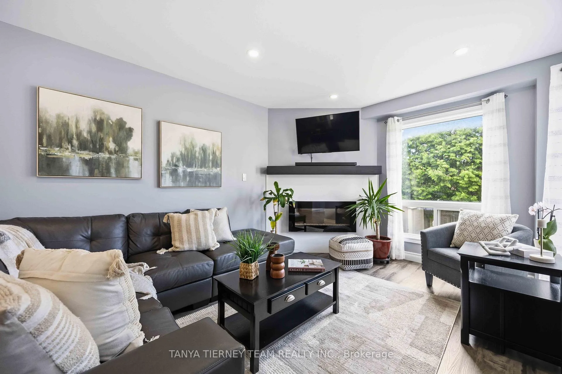 Photo 8 of 97B Concession Street E, Clarington, Bowmanville — HOMEH