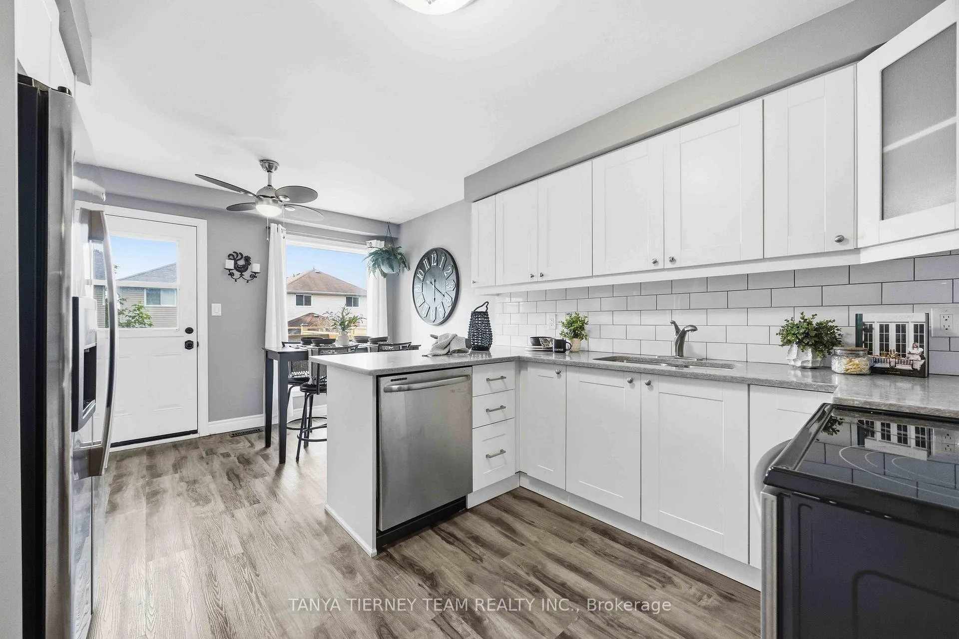 Photo 16 of 97B Concession Street E, Clarington, Bowmanville — HOMEH