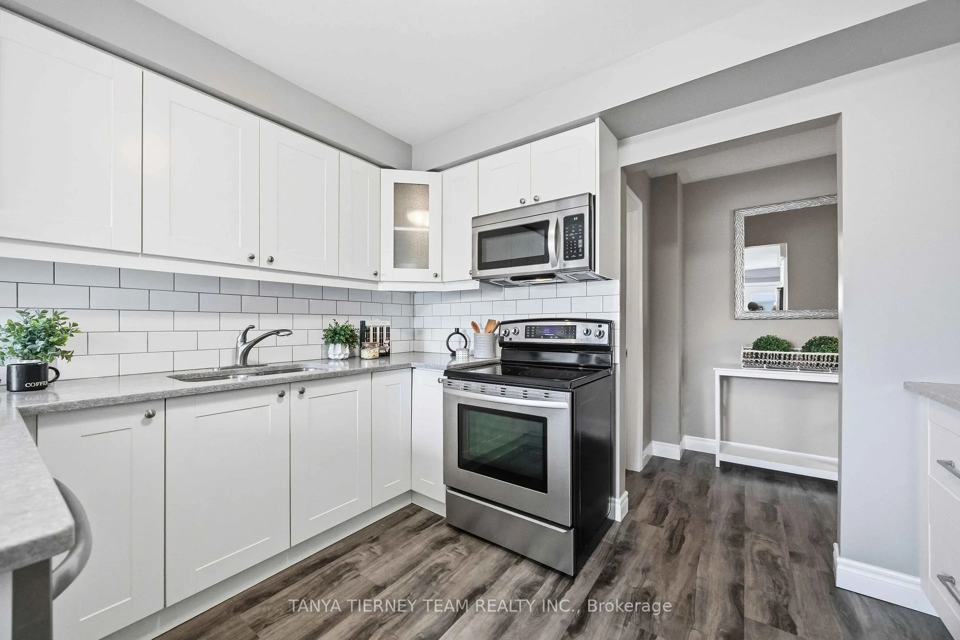 Photo 18 of 97B Concession Street E, Clarington, Bowmanville — HOMEH