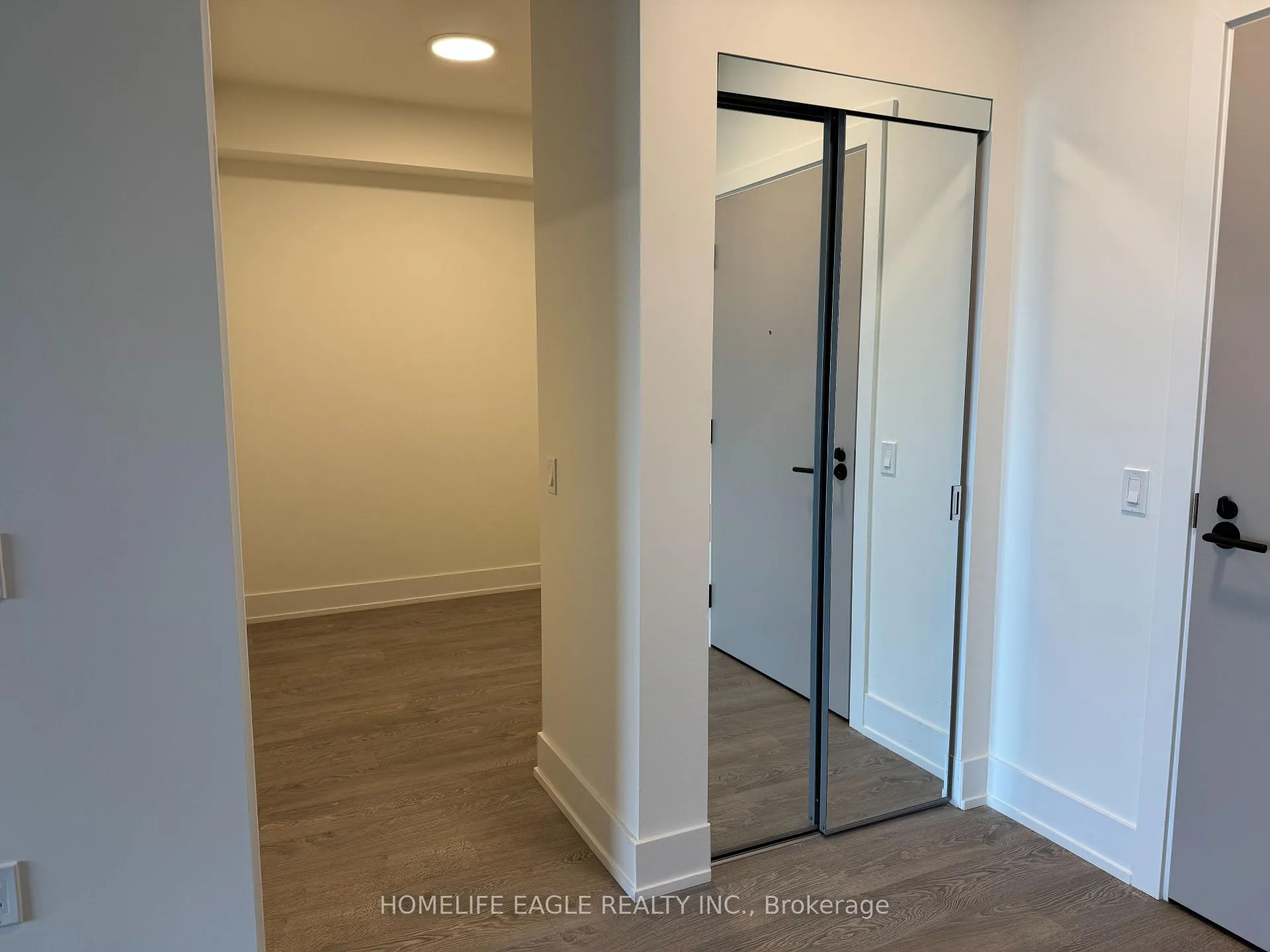 Photo 4 of Unit 821, 858 Dupont Street, Toronto, Dovercourt-Wallace Emerson-Junction — HOMEH