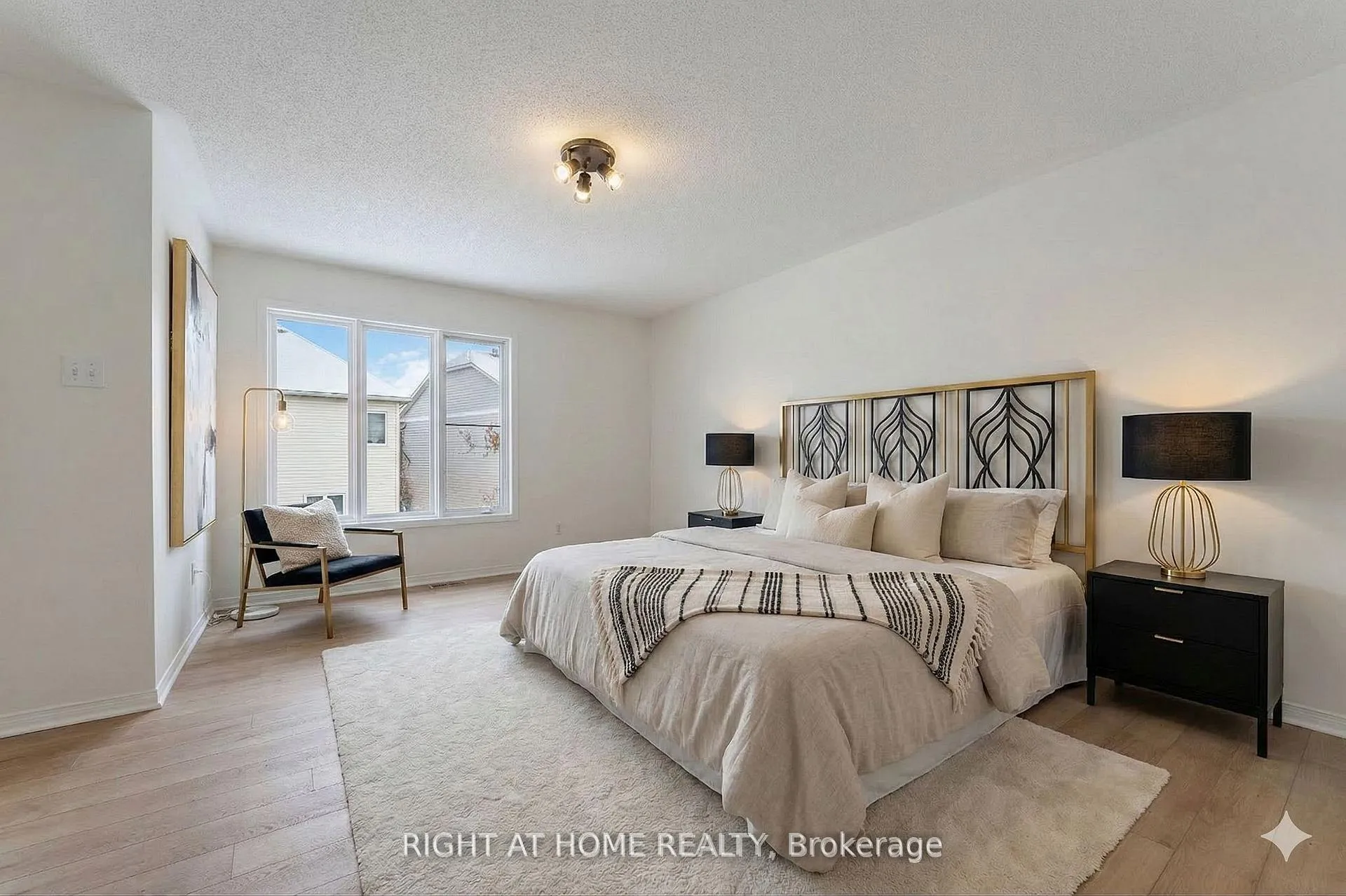 Photo 22 of 104 B Craig Henry Drive, Ottawa, Craig Henry/Woodvale — HOMEH