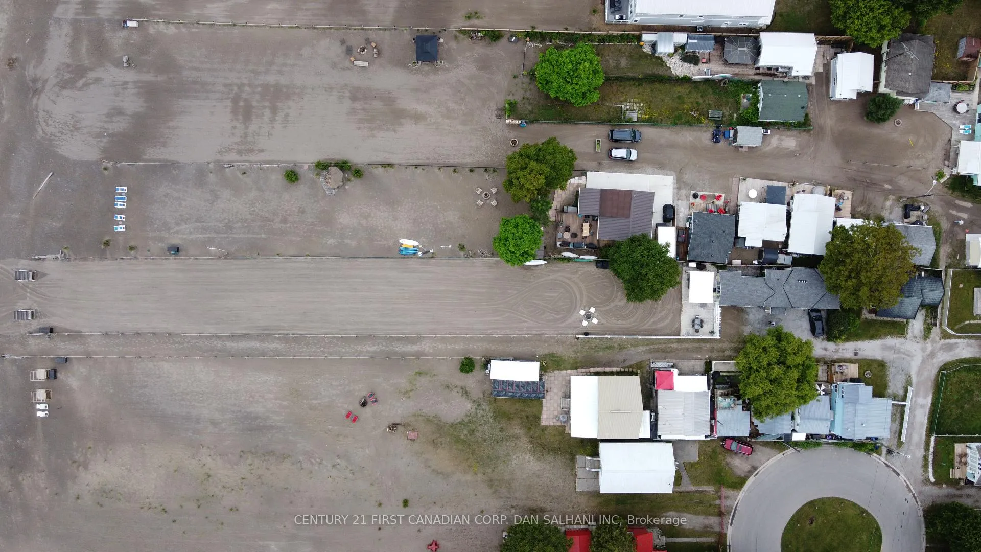 Photo 3 of Unit B, 438 Edith Cavell Boulevard, Central Elgin, Port Stanley — HOMEH