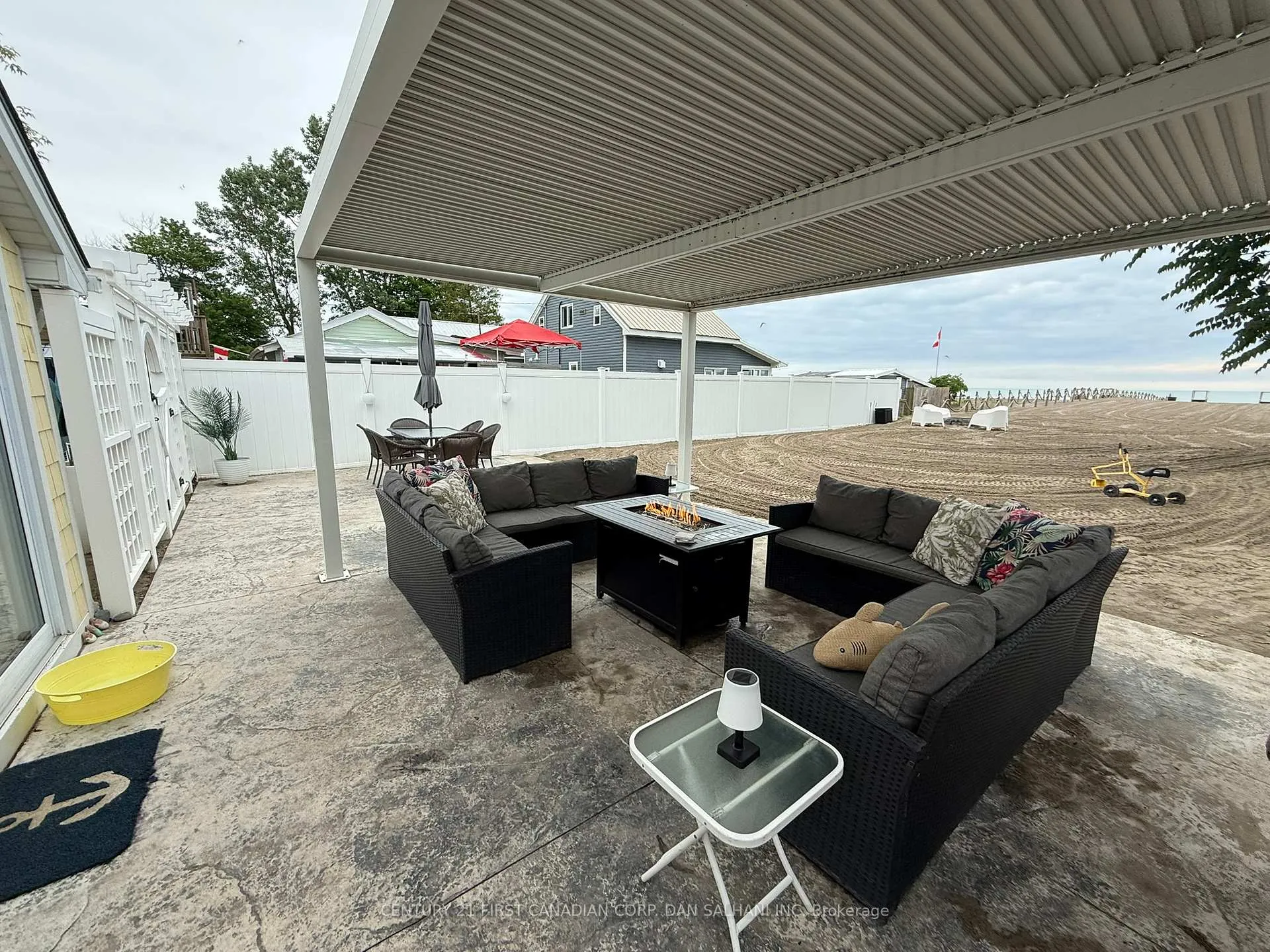 Photo 31 of Unit B, 438 Edith Cavell Boulevard, Central Elgin, Port Stanley — HOMEH