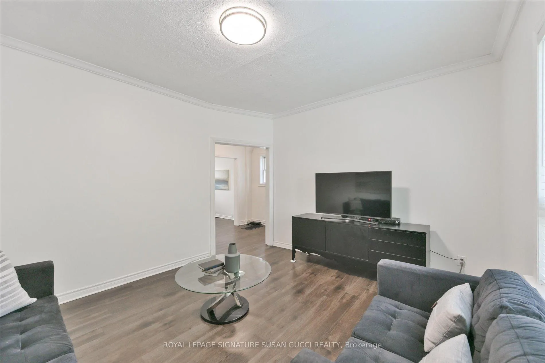 Photo 8 of 44 Westlake Avenue, Toronto, East End-Danforth — HOMEH