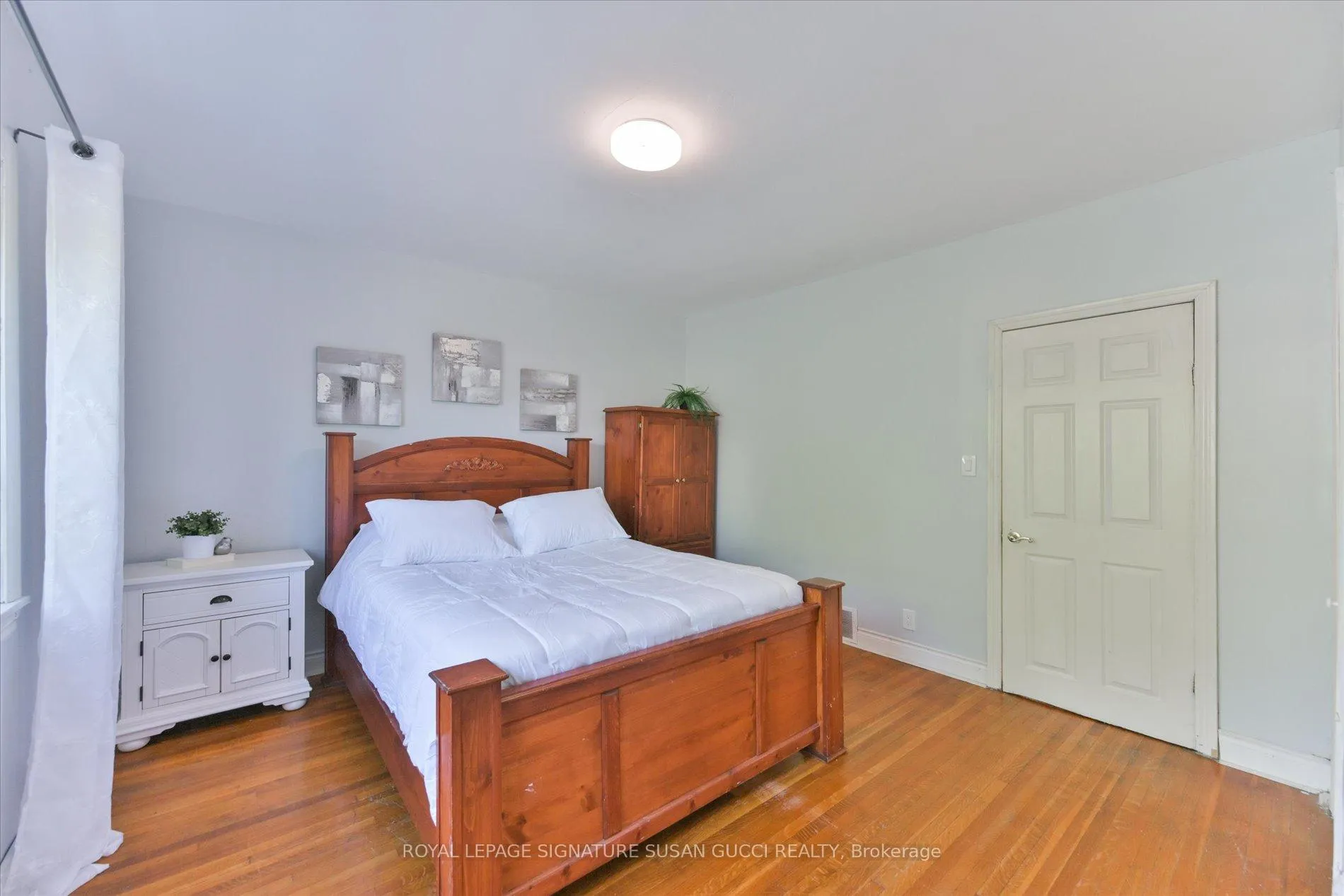 Photo 21 of 44 Westlake Avenue, Toronto, East End-Danforth — HOMEH
