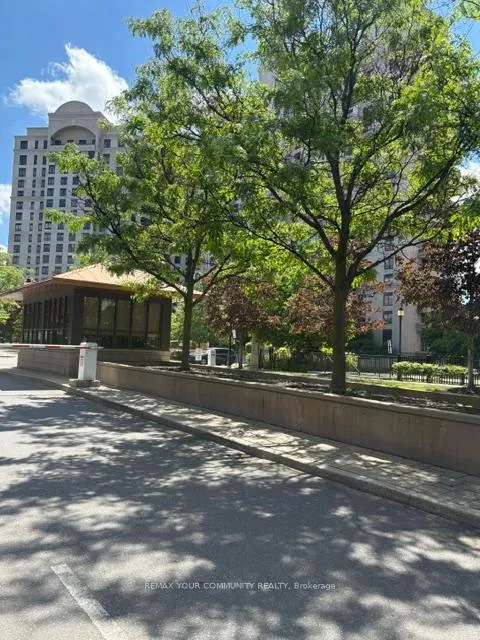 Photo 2 of Unit 514, 9245 Jane Street, Vaughan, Maple — HOMEH