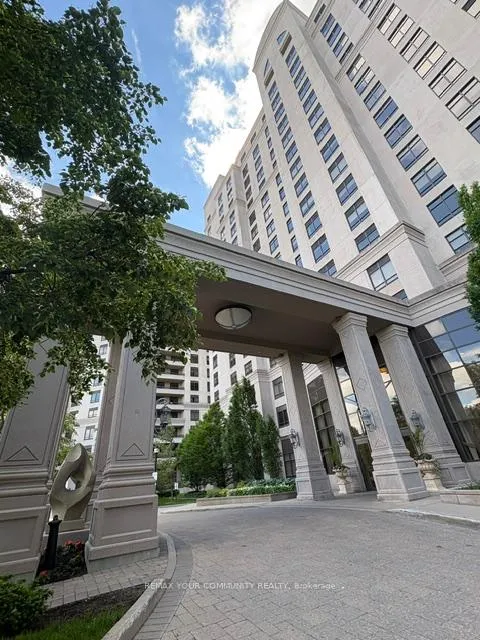 Photo 3 of Unit 514, 9245 Jane Street, Vaughan, Maple — HOMEH