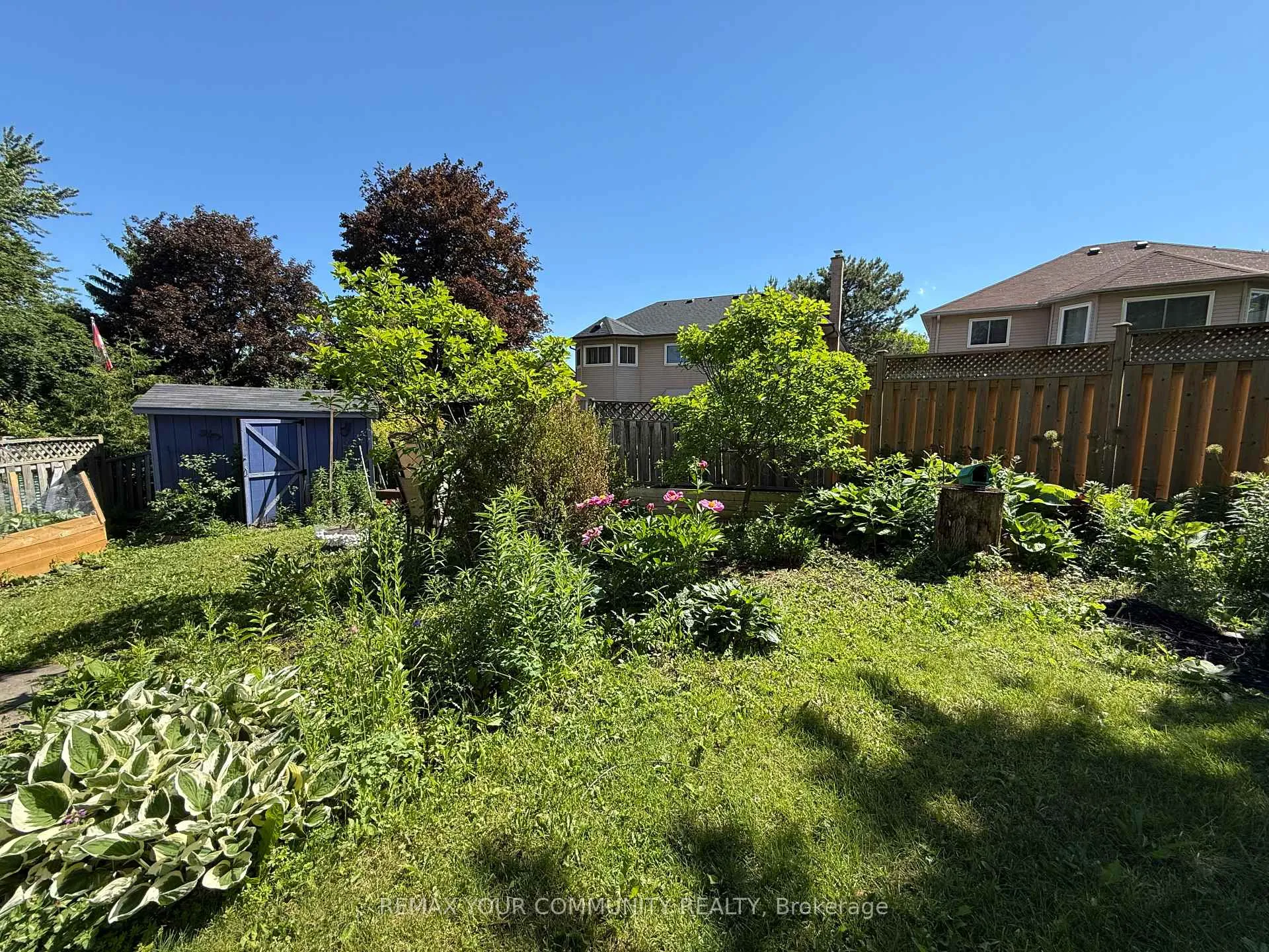 Photo 13 of 6 Albery Crescent, Aurora, Aurora Highlands — HOMEH