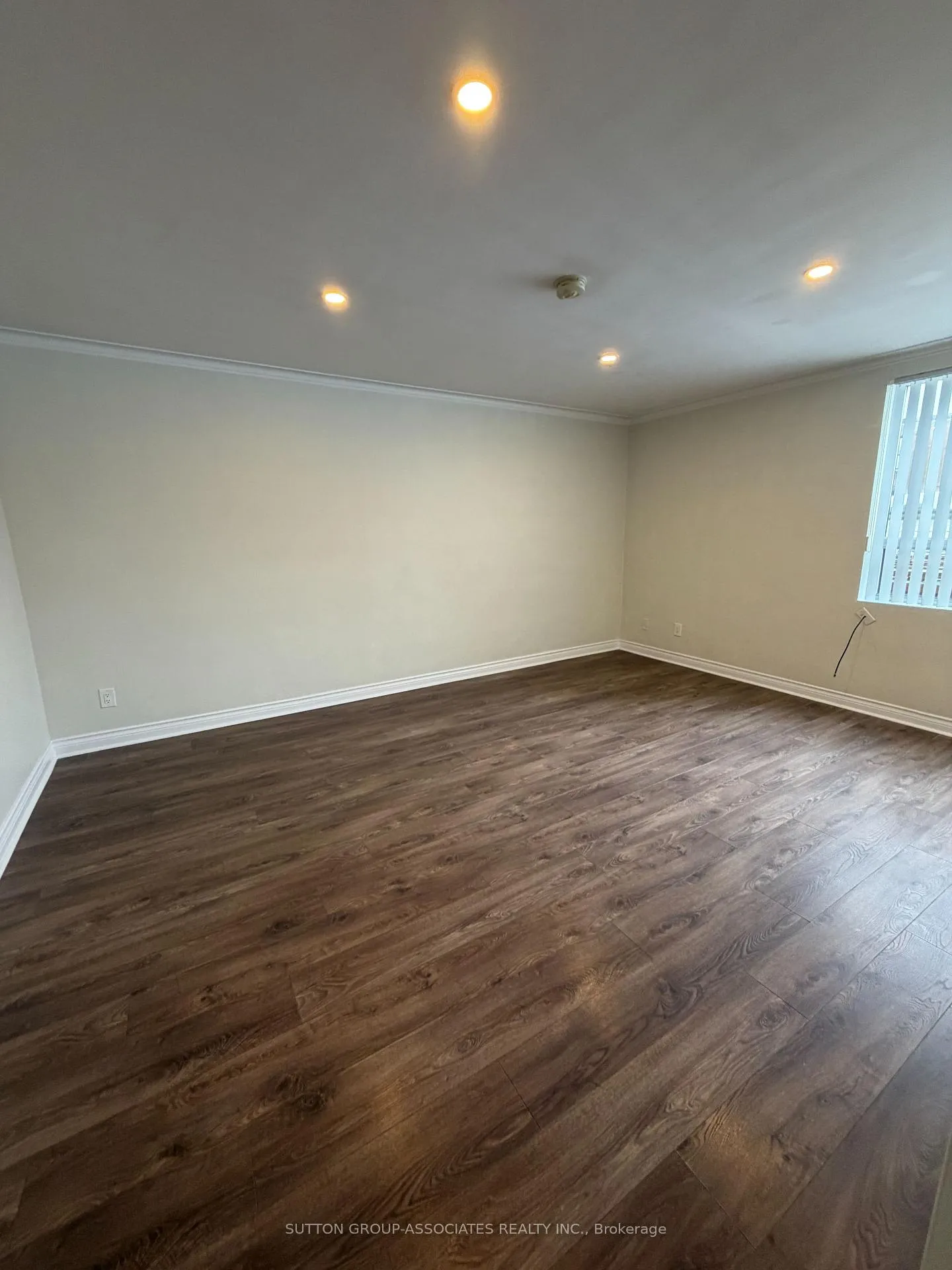 Photo 2 of Unit 304, 180 Vaughan Road, Toronto, Humewood-Cedarvale — HOMEH