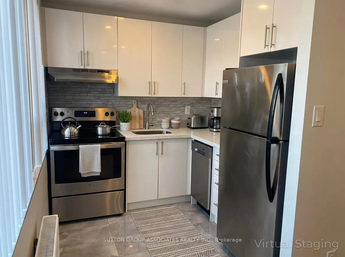 Photo 4 of Unit 304, 180 Vaughan Road, Toronto, Humewood-Cedarvale — HOMEH
