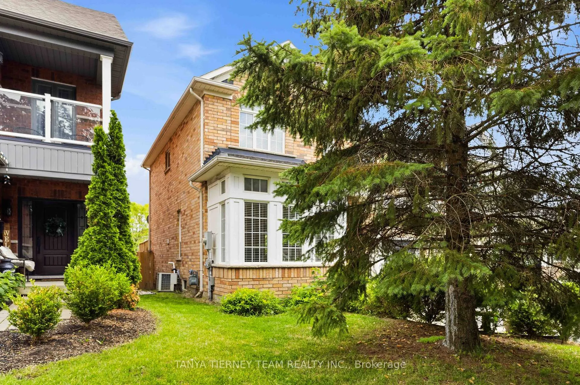 Photo 2 of 23 Cody Avenue, Whitby, Brooklin — HOMEH